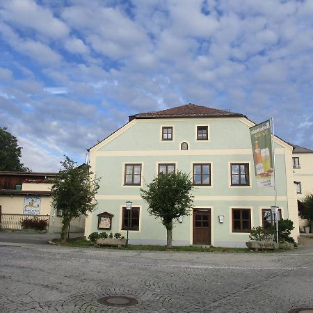 Brauereigasthof Zur Post Eschlkam 외부 사진