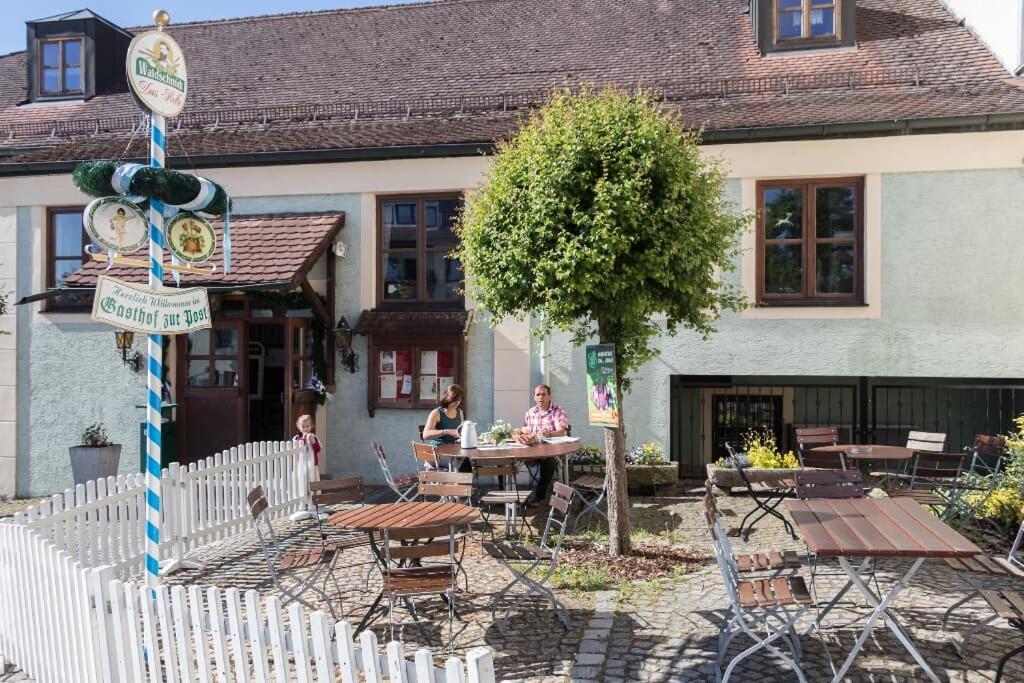 Brauereigasthof Zur Post Eschlkam 외부 사진