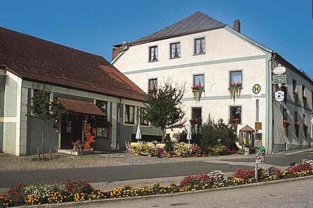 Brauereigasthof Zur Post Eschlkam 외부 사진